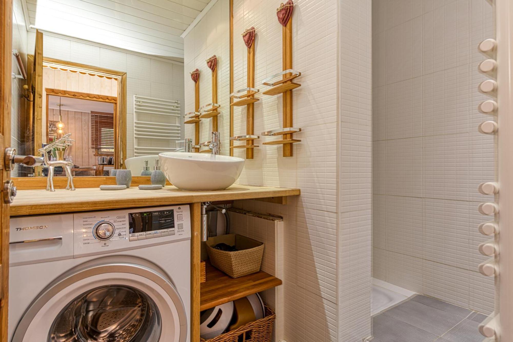 Homency - Residence Helios G1 Alpe d'Huez Екстериор снимка