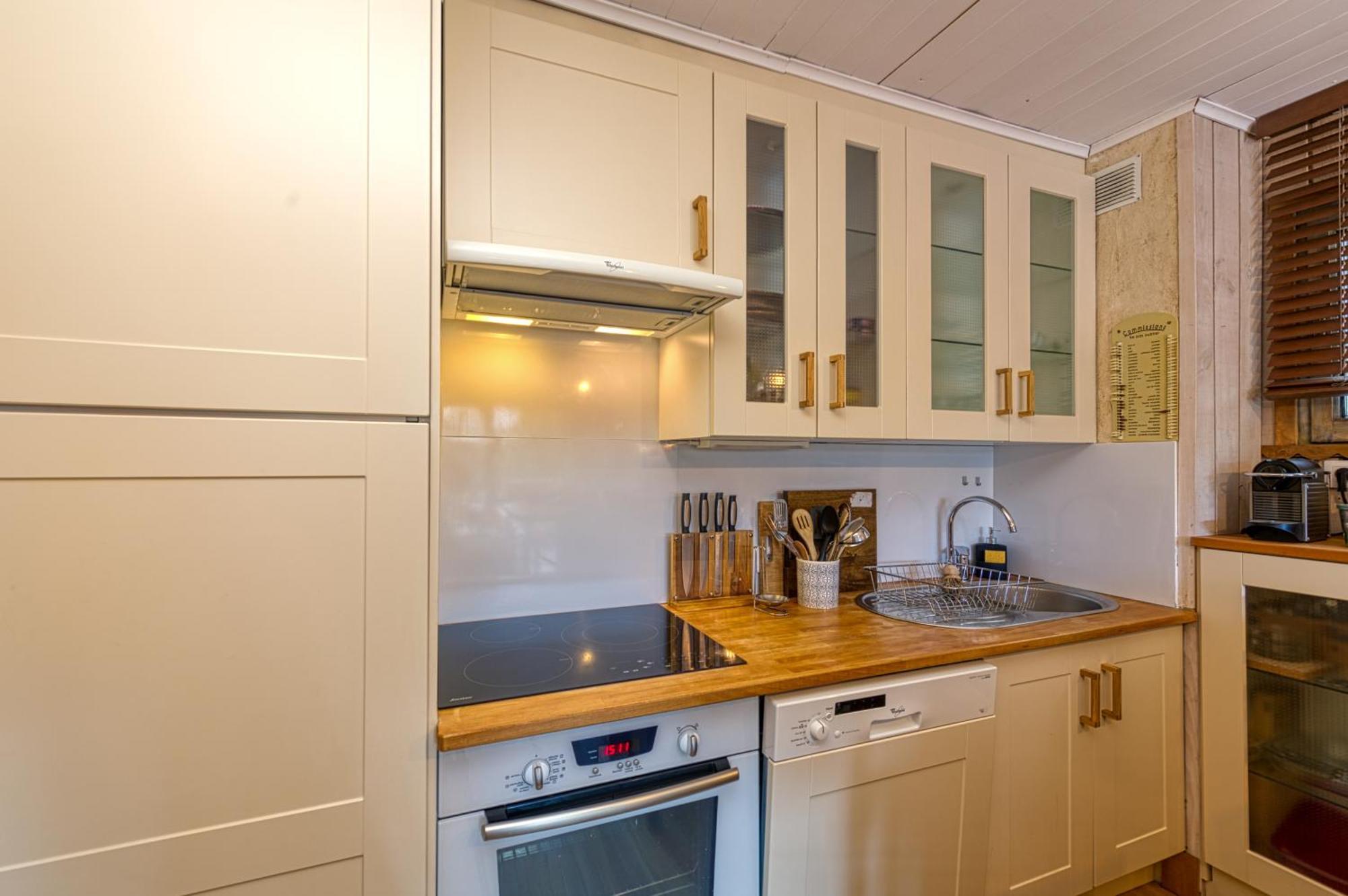 Homency - Residence Helios G1 Alpe d'Huez Екстериор снимка