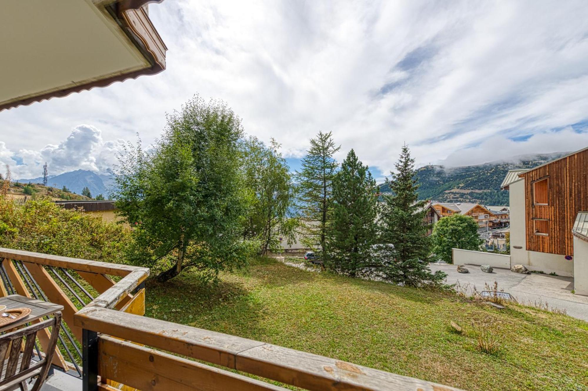 Homency - Residence Helios G1 Alpe d'Huez Екстериор снимка