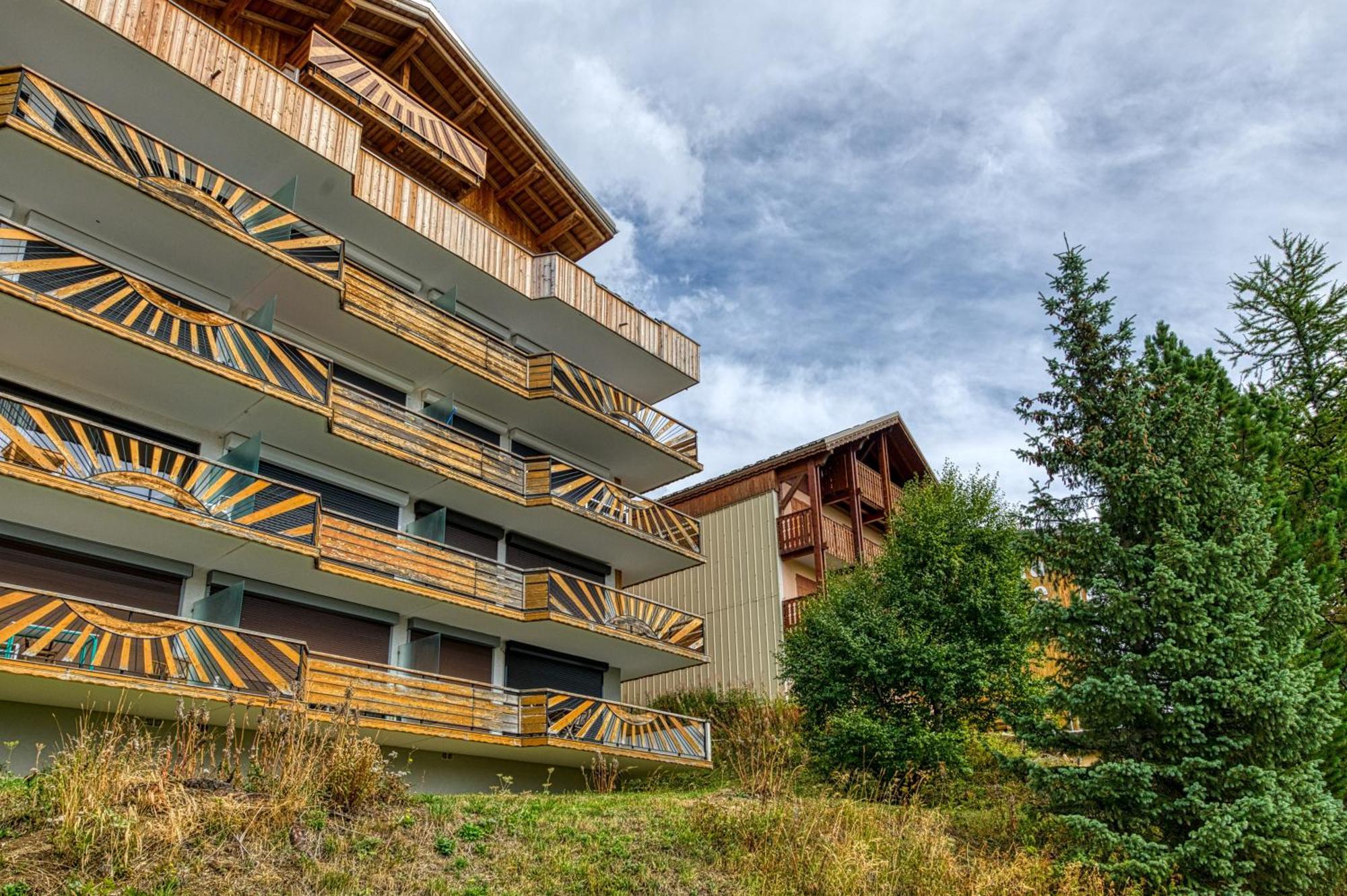 Homency - Residence Helios G1 Alpe d'Huez Екстериор снимка